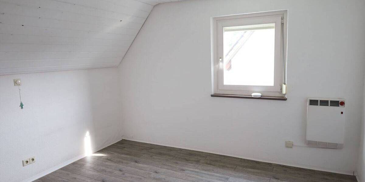 Einfamilienhaus Balingen - 6 Zimmer, 107 m&sup2;, 296.000&euro; | Angebot:26695621
