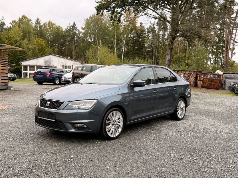 Seat Toledo 111.931 km 9.999 € St. Gangloff 07629