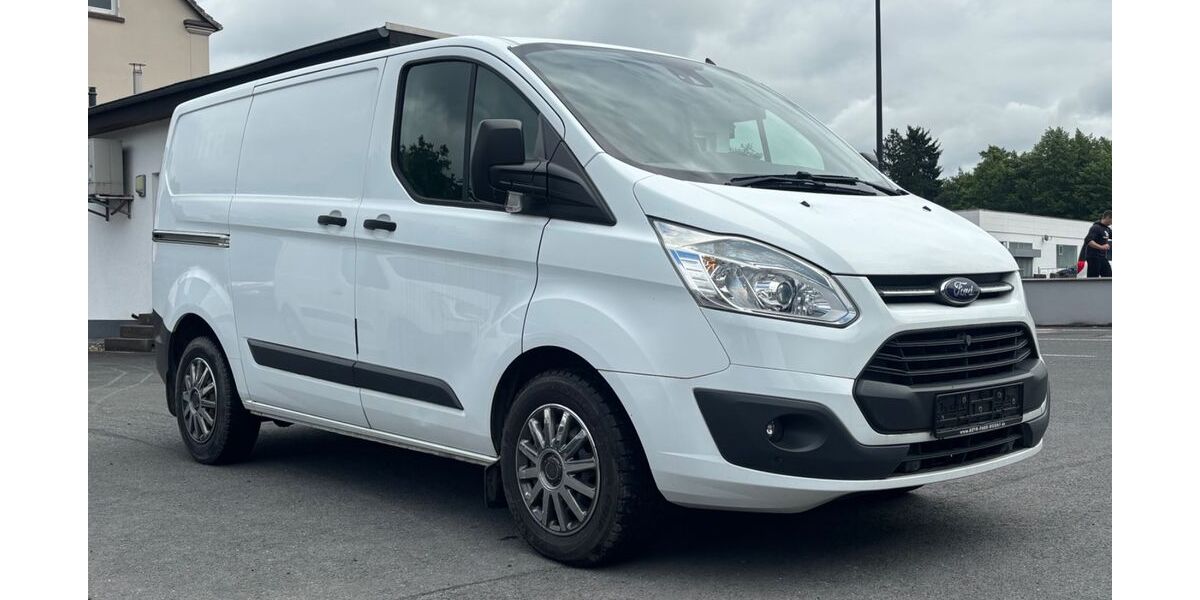 Ford Transit Custom 159.225 km 9.450 &euro; Arnsberg 59823