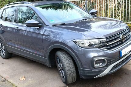 VW T-Cross 28.023 km 21.000 &euro; Kóln 50935