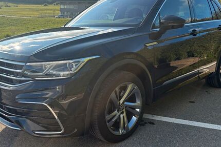 VW Tiguan 59.800 km 33.950 &euro; Wehingen 78564