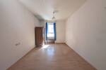 Mehrfamilienhaus, Wohnhaus Kaiserslautern Innenstadt - 9 Zimmer, 202 m&sup2;, 285.000&euro; | Angebot:26309369