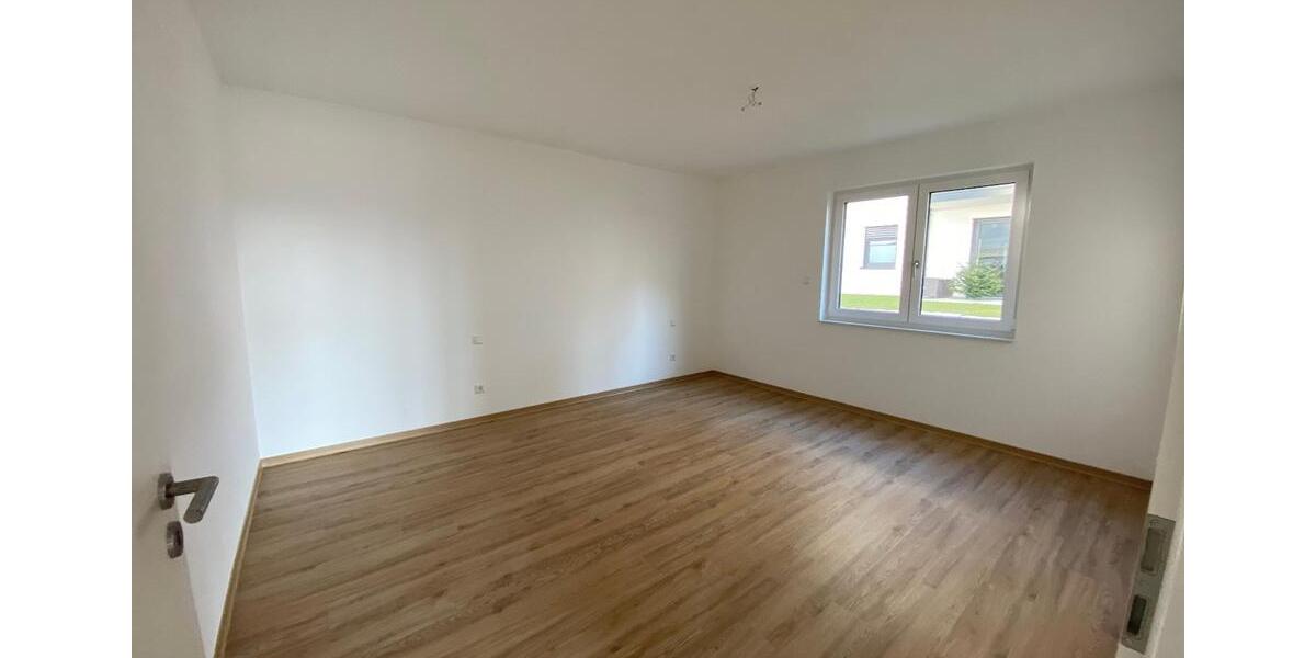 Erdgeschoßwohnung Kißlegg - 2.5 Zimmer, 81 m&sup2;, 1.015&euro; | Angebot:26149385