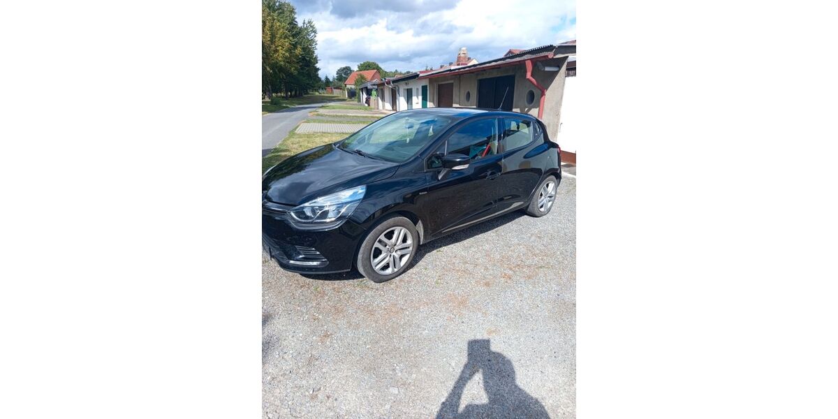 Renault Clio 47.000 km 7.500 &euro; Helbedündorf 99713