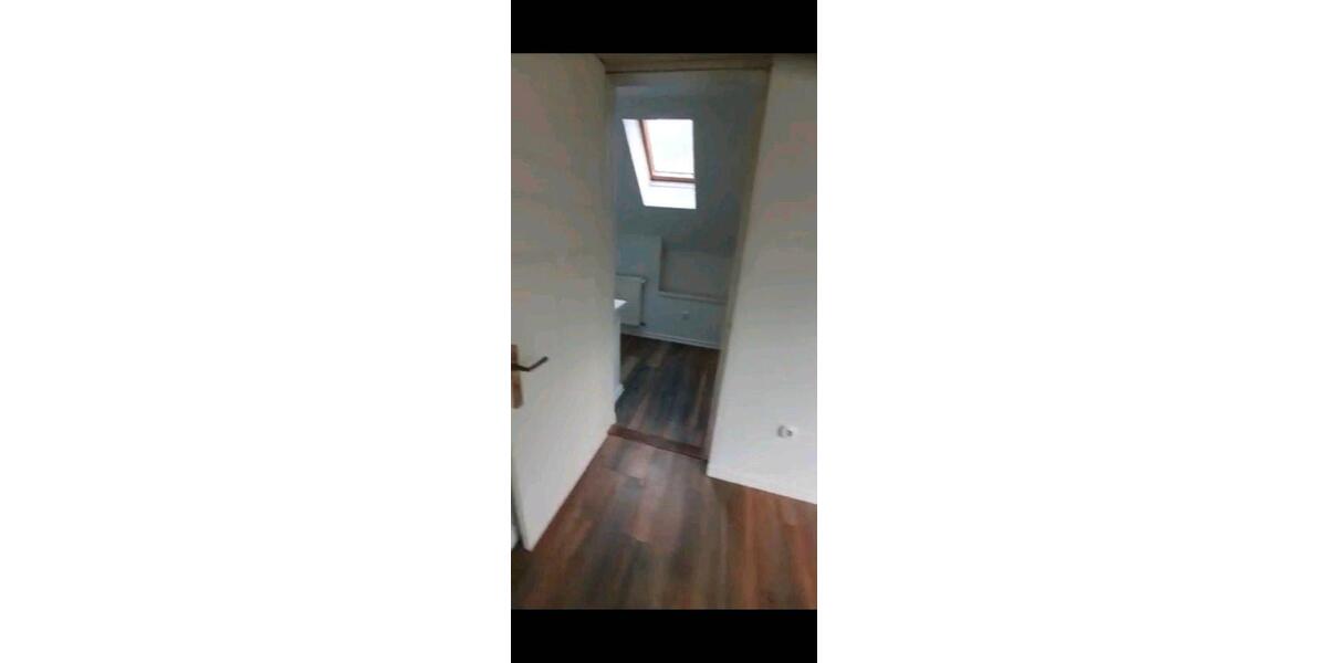 Villa Schleswig - 6 Zimmer, 170 m&sup2;, 1.595&euro; | Angebot:26401097