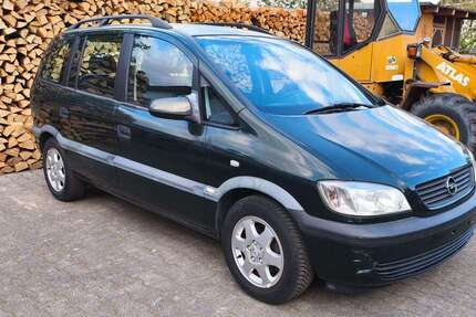 Opel Zafira 111.000 km 2.400 &euro; Lauffen am Neckar, Stadt 74348