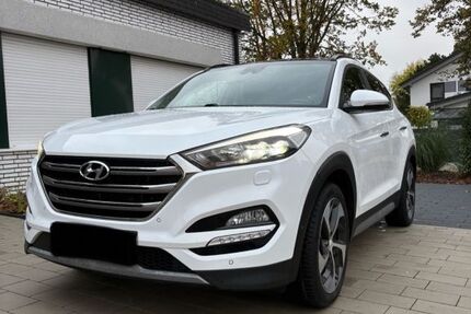 Hyundai TUCSON 105.000 km 17.600 € Nordkirchen 59394