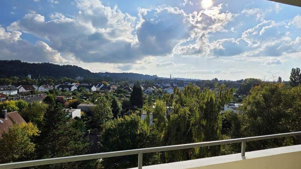 Erstbezug nach Renovierung: 2-Zimmer-Wohnung mit Balkon und toller Aussicht zentrumsnah in Landshut* 2 zimmer