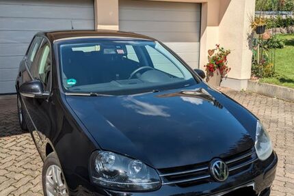 VW Golf 136.000 km 5.499 &euro; Aindling 86447