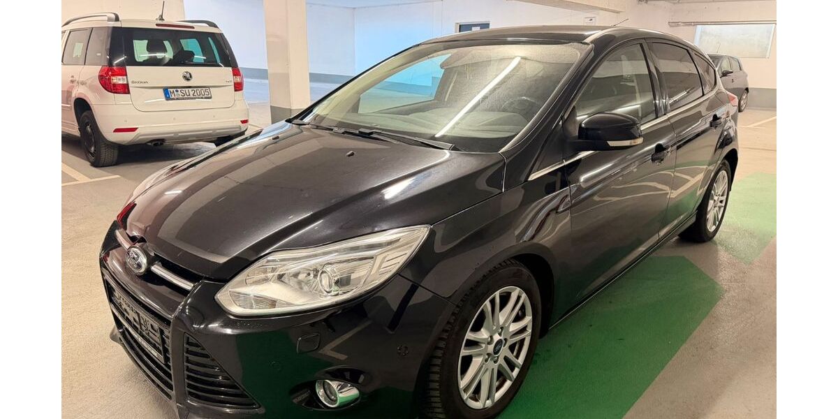 Ford Focus 170.400 km 5.800 &euro; München 81825