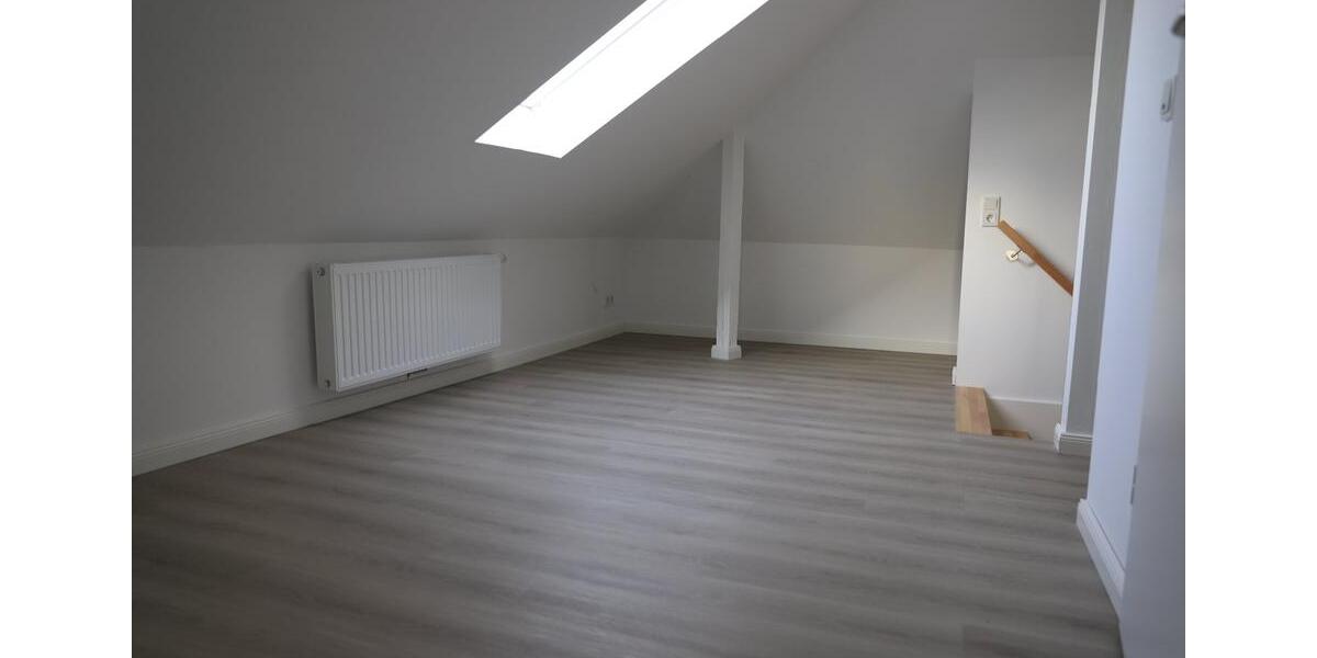 Bungalow Butjadingen - 5 Zimmer, 149 m&sup2;, 1.300&euro; | Angebot:24708252