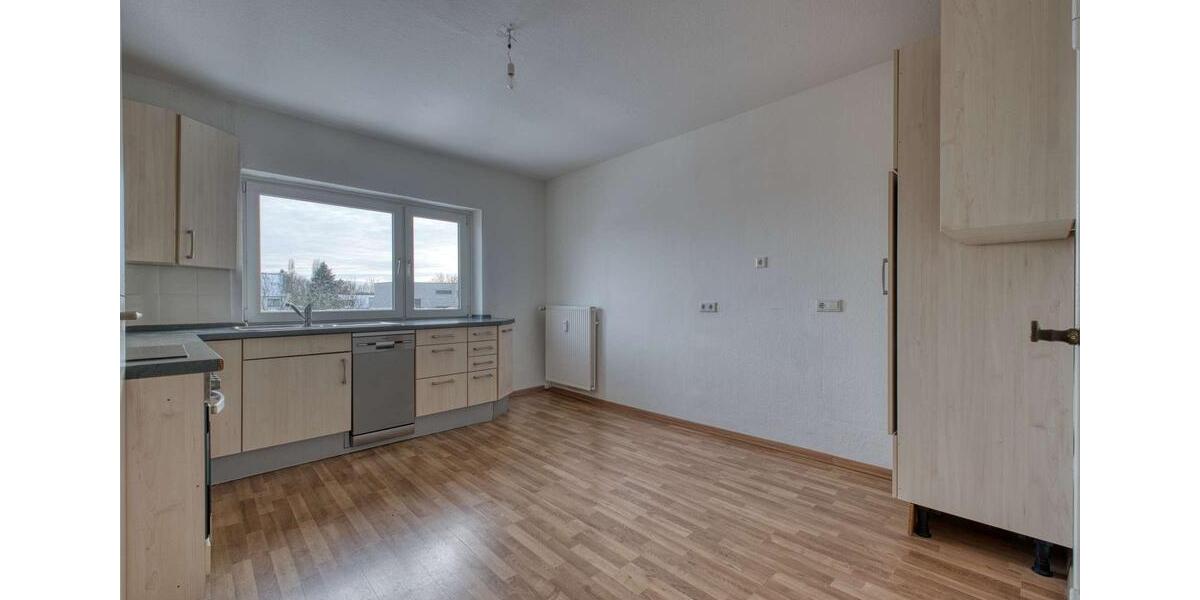 Etagenwohnung Delmenhorst - 3 Zimmer, 91 m&sup2;, 760&euro; | Angebot:24990015