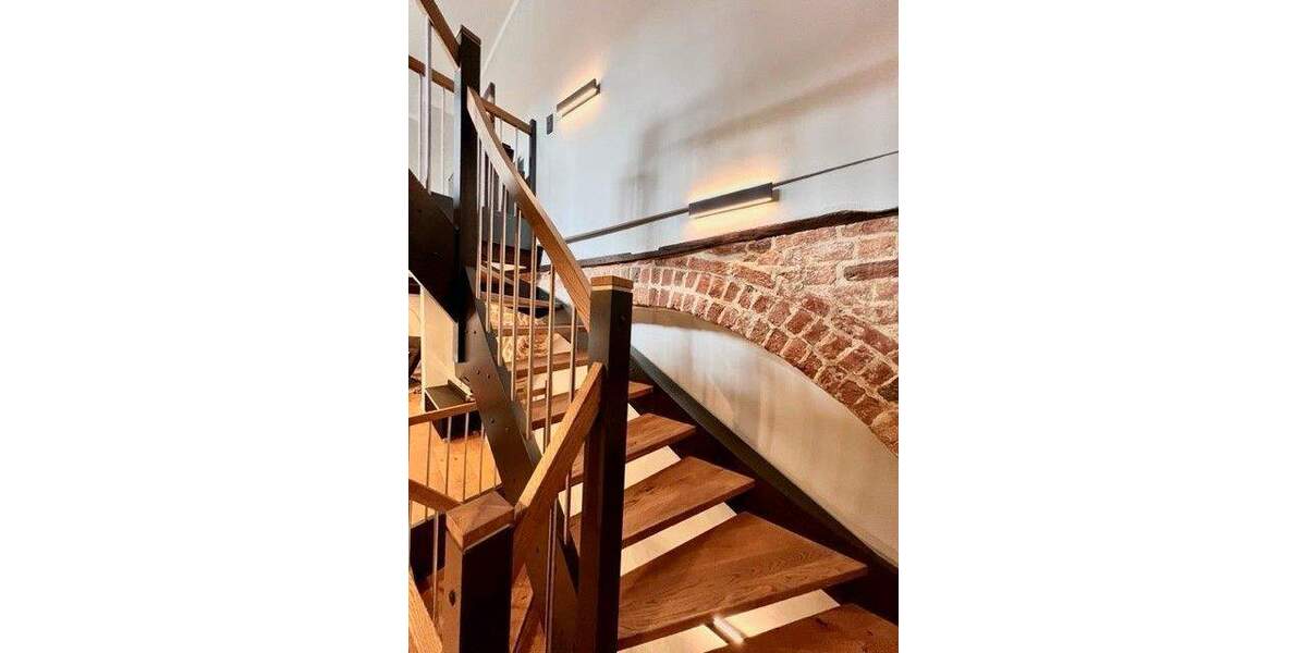 Gewerbeobjekt Lüneburg Altstadt - 9 Zimmer, 300 m&sup2;, 1.455.000&euro; | Angebot:24780870