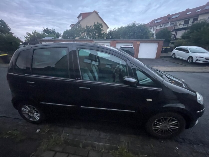 Lancia Musa 127.000 km 2.100 € Bovenden 37120