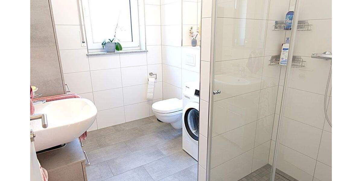 Etagenwohnung Bad Hersfeld - 3 Zimmer, 81 m&sup2;, 280.000&euro; | Angebot:25670594