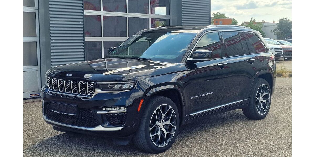 Jeep Grand Cherokee 30.000 km 61.799 &euro; Landau 76829