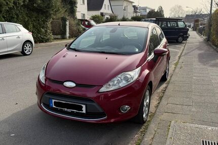Ford Fiesta 128.000 km 3.000 &euro; Köln 51109