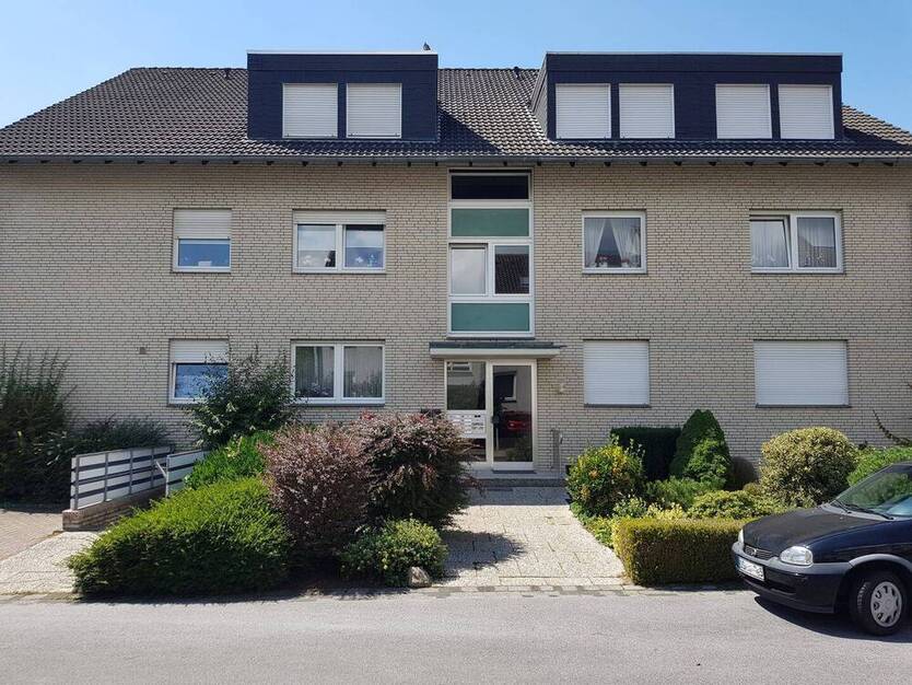 Schöne 4-Zimmer-Wohnung mit großartiger Dachterrasse und Einzelgarage in Bad Rothenfelde