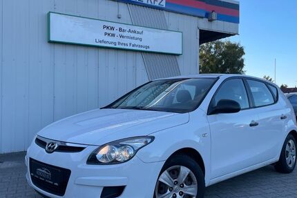 Hyundai i30 190.571 km 3.890 € Esens 26427