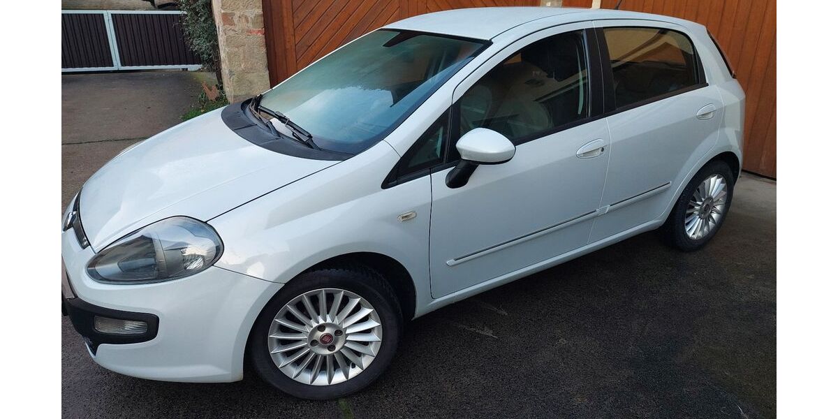 Fiat Punto Evo 101.000 km 5.799 &euro; Waigolshausen 97534