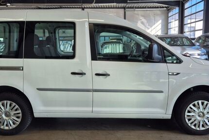 VW Caddy 148.000 km 11.950 &euro; Geesthacht bei Hamburg 21502