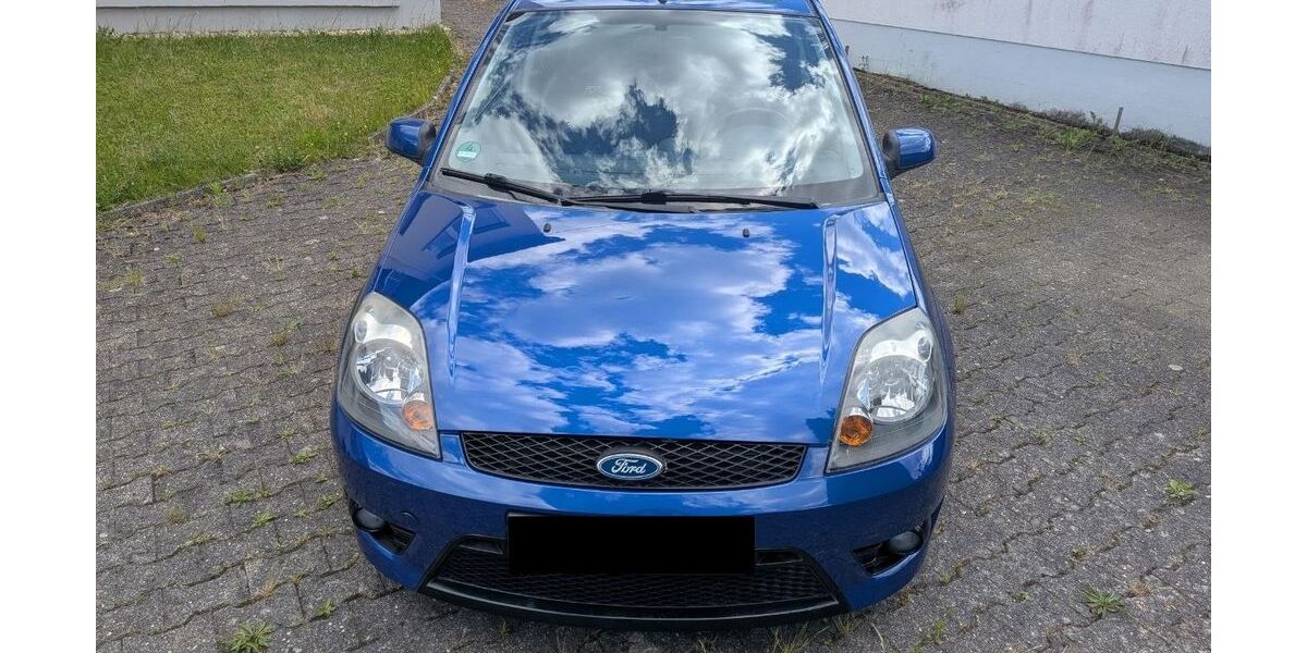 Ford Fiesta 77.000 km 7.500 &euro; Waldrach 54320