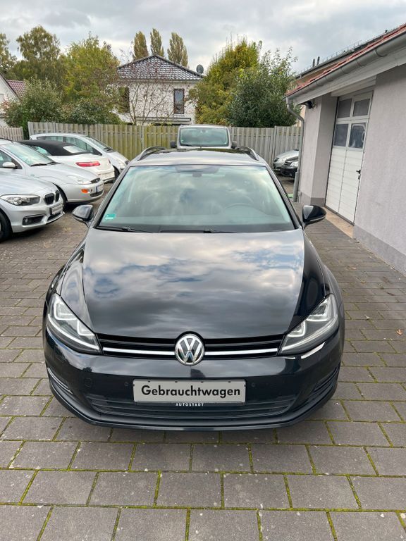 VW Golf 208.500 km 12.350 € Lage 32791