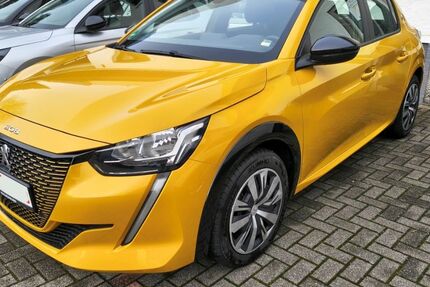 Peugeot 208 53.550 km 13.990 &euro; Hachenburg 57627