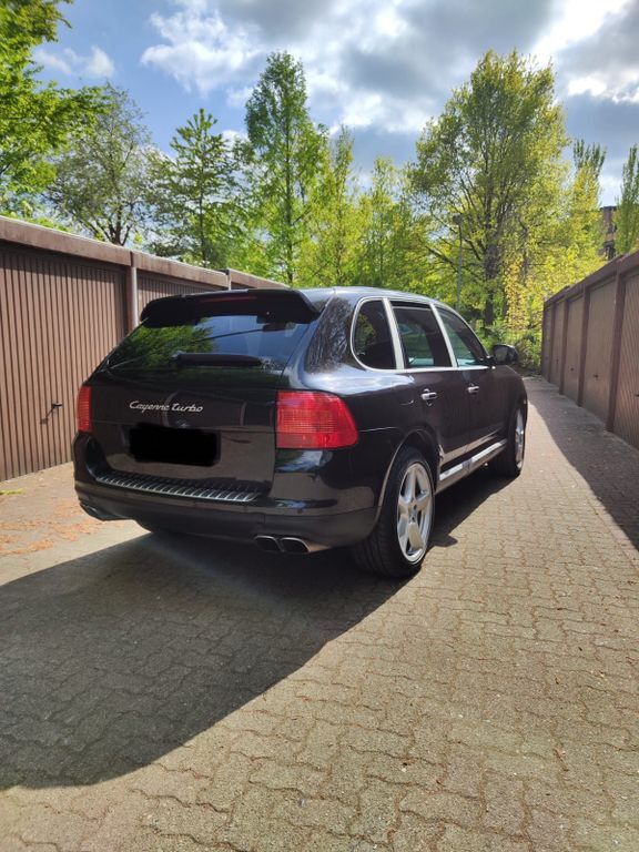 Porsche Cayenne 112.000 km 12.500 € Hamburg 22175