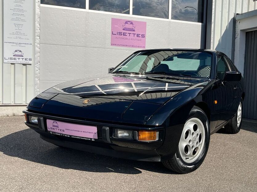 924