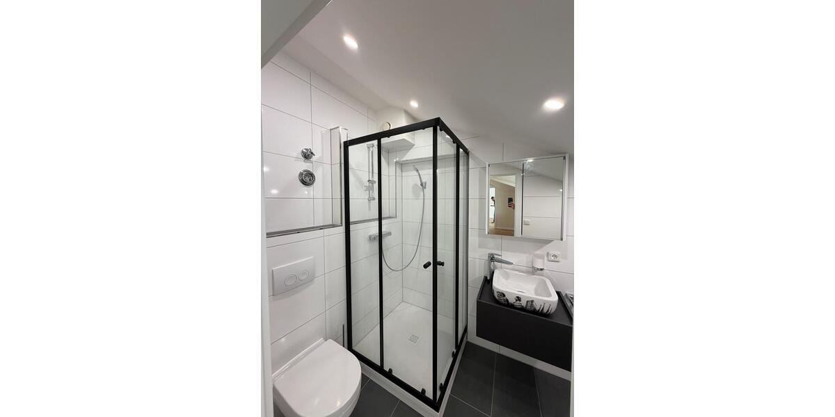 Dachgeschoßwohnung Gießen - 2 Zimmer, 65 m&sup2;, 1.180&euro; | Angebot:26339695