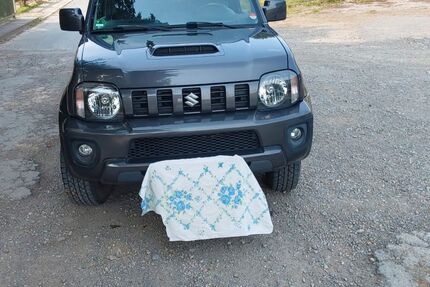Suzuki Jimny 95.000 km 15.450 &euro; Döschnitz 07429