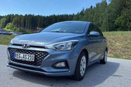 Hyundai i20 119.000 km 6.999 &euro; Achslach 94250