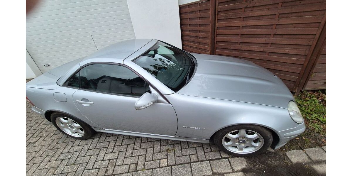 Mercedes-Benz SLK 230 26.100 km 5.699 &euro; Drolshagen 57489