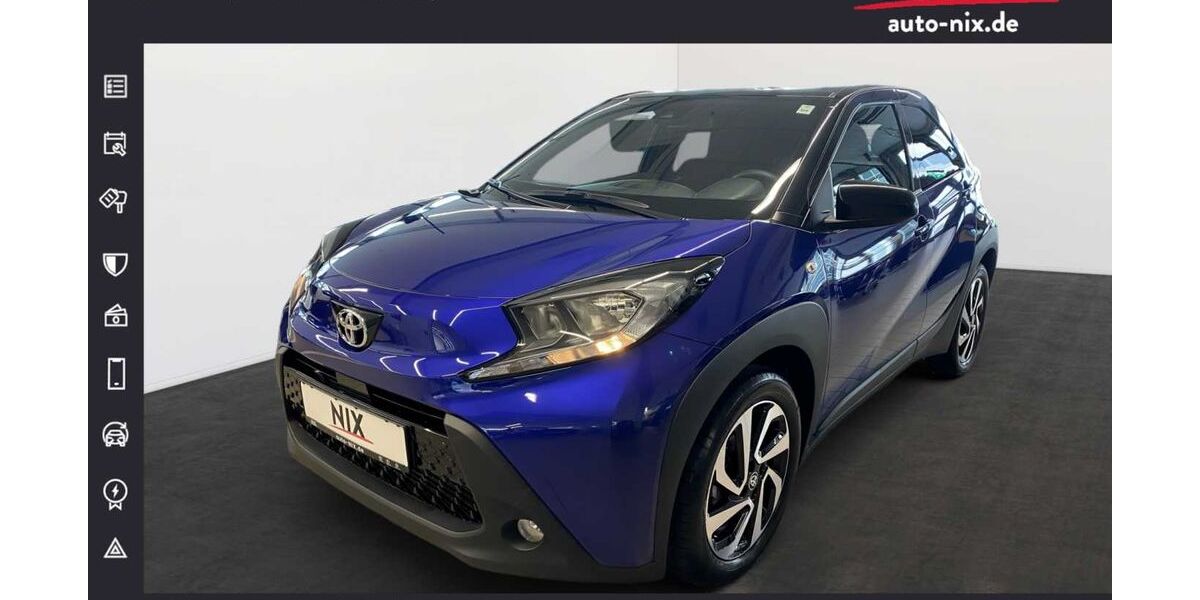 Toyota Aygo (X) 18.171 km 16.490 &euro; Frankfurt 60314