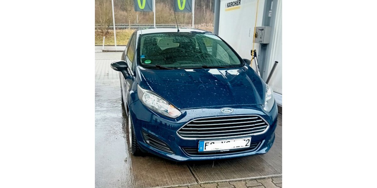 Ford Fiesta 133.500 km 4.899 &euro; PLOCHINGEN 73207