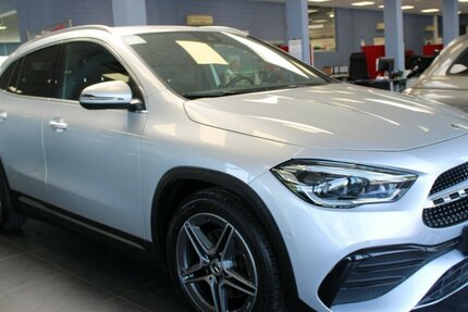 Mercedes-Benz GLA 200 D 8G-DCT AMG Line 75.607 km 32.980 &euro; Euskirchen 53881