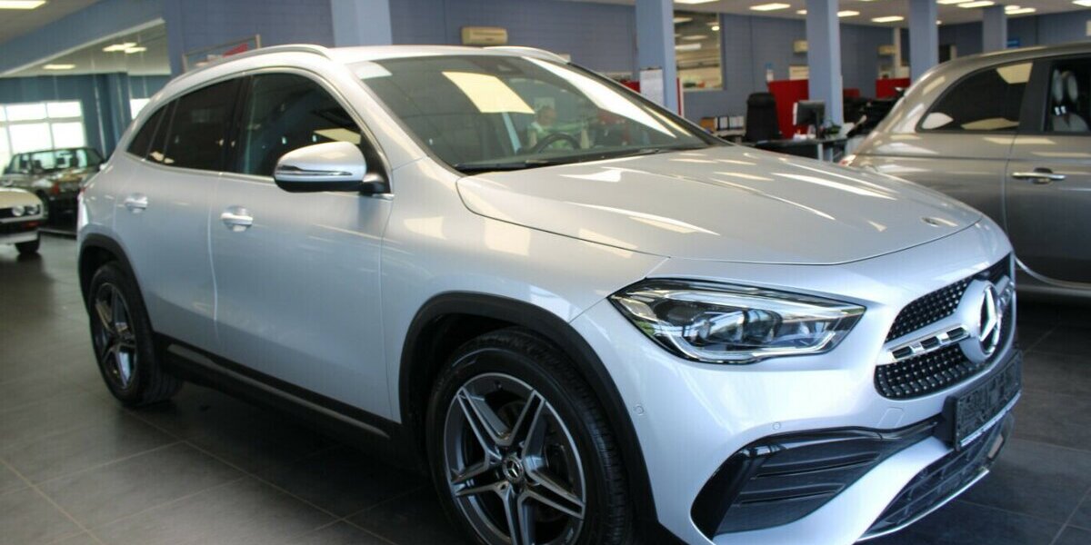 Mercedes-Benz GLA 200 D 8G-DCT AMG Line 75.607 km 32.980 &euro; Euskirchen 53881