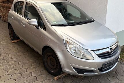 Opel Corsa 175.744 km 600 &euro; Oberstdorf 87561