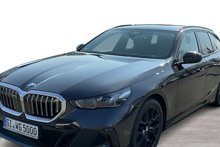 BMW 520 2.500 km 54.290 &euro; Gießen 35398