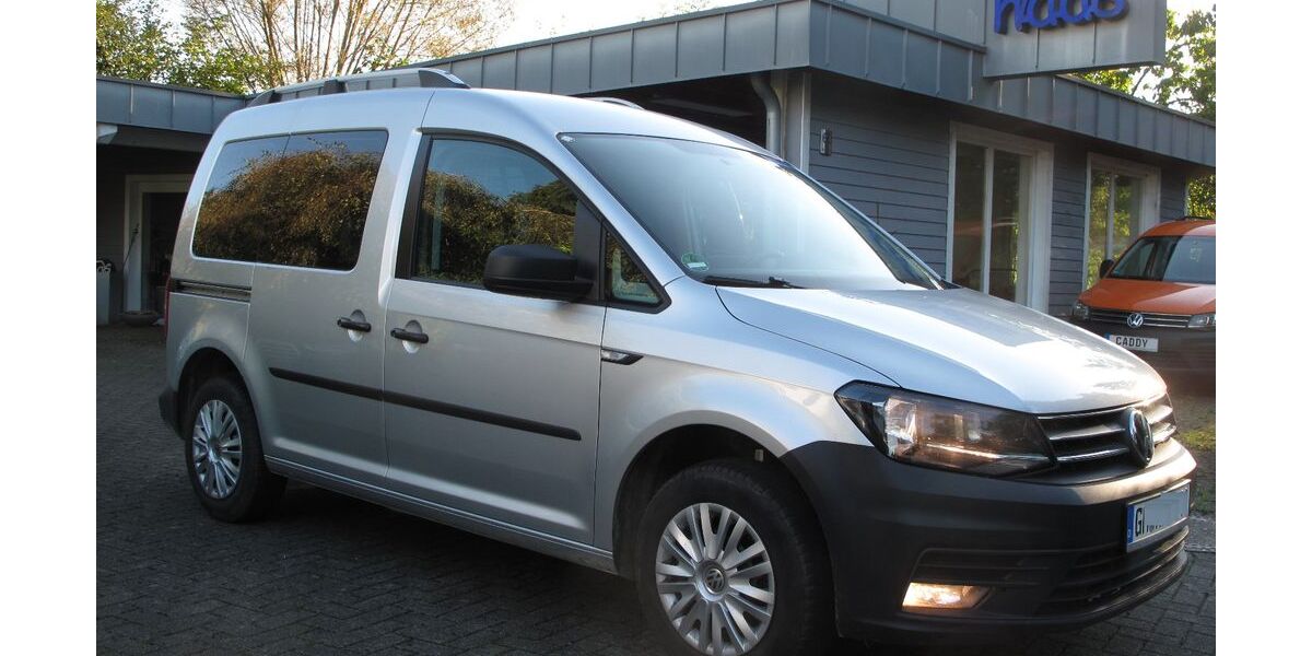 VW Caddy 96.000 km 17.987 &euro; Bergneustadt-Wiedenest 51702