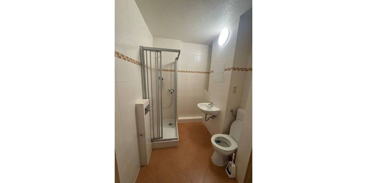 Mehrfamilienhaus, Wohnhaus Dessau-Roßlau Süd - 1 Zimmer, 4.000.000&euro; | Angebot:26487162
