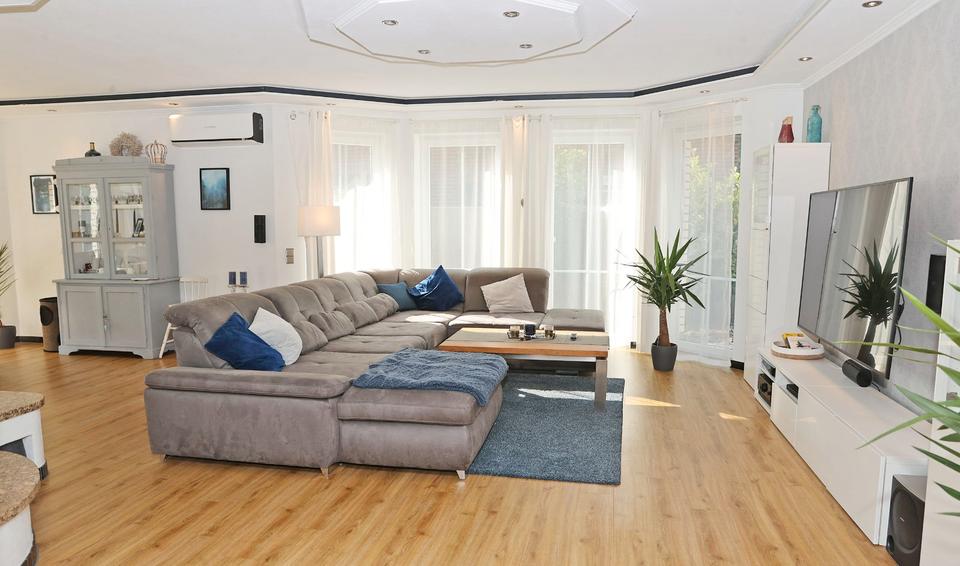 Einfamilienhaus Gifhorn - 9 Zimmer, 274 m&sup2;, 785.000&euro; | Angebot:27245842