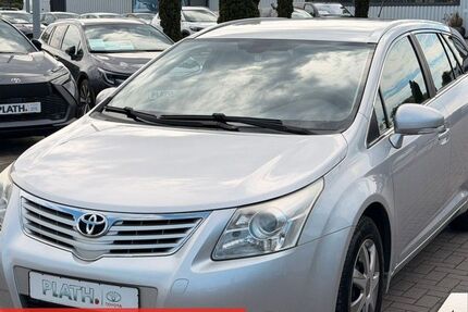 Toyota Avensis 162.490 km 7.990 &euro; Rostock-Warnemünde 18119