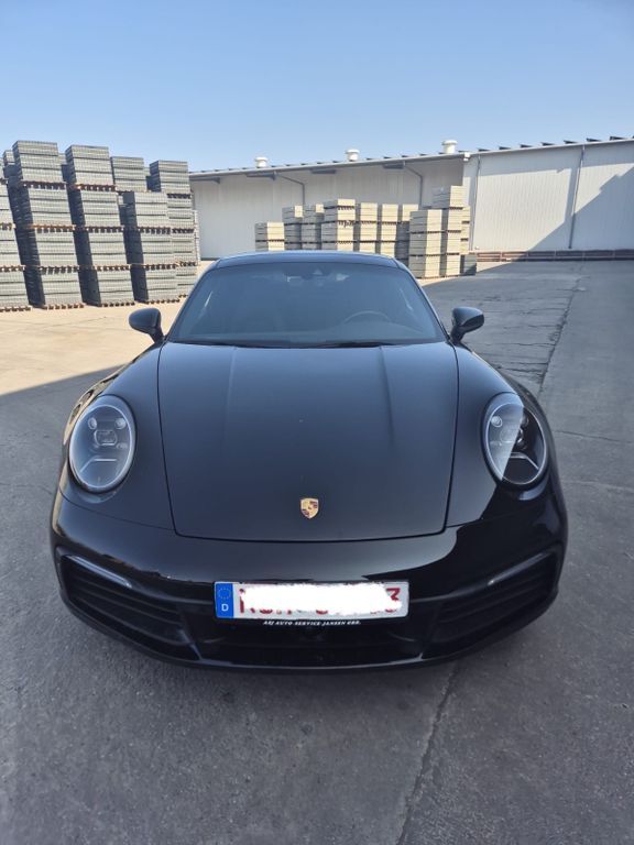 992