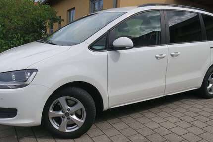 VW Sharan 220.000 km 8.990 &euro; Freudenberg 92272