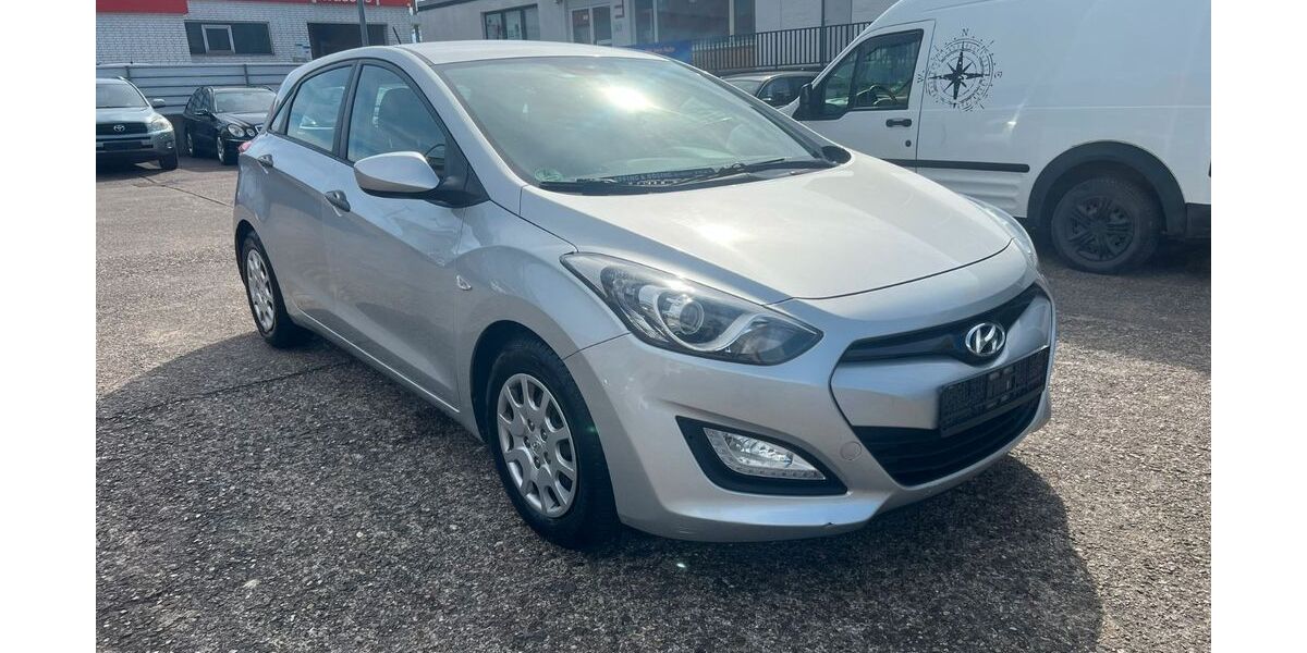 Hyundai i30 222.163 km 3.400 &euro; Hamm 59067