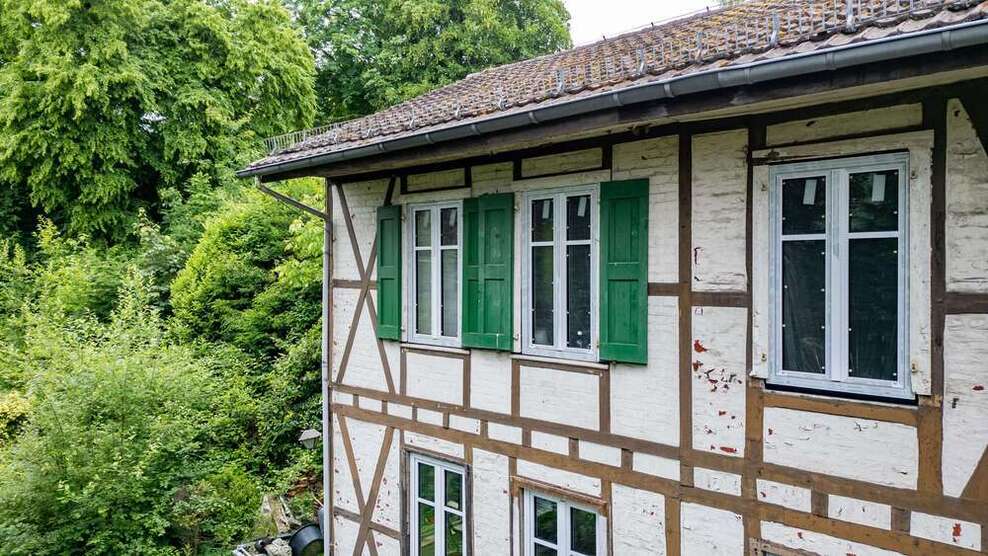 Haus zum Kaufen in Wuppertal 750.000 € 181.85 m²