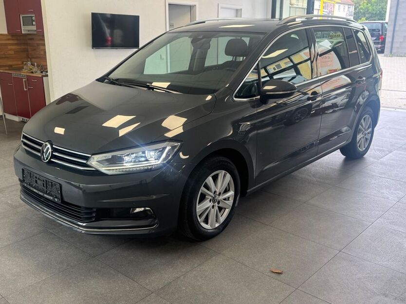 VW Touran 134.000 km 20.950 € Mannheim 68169