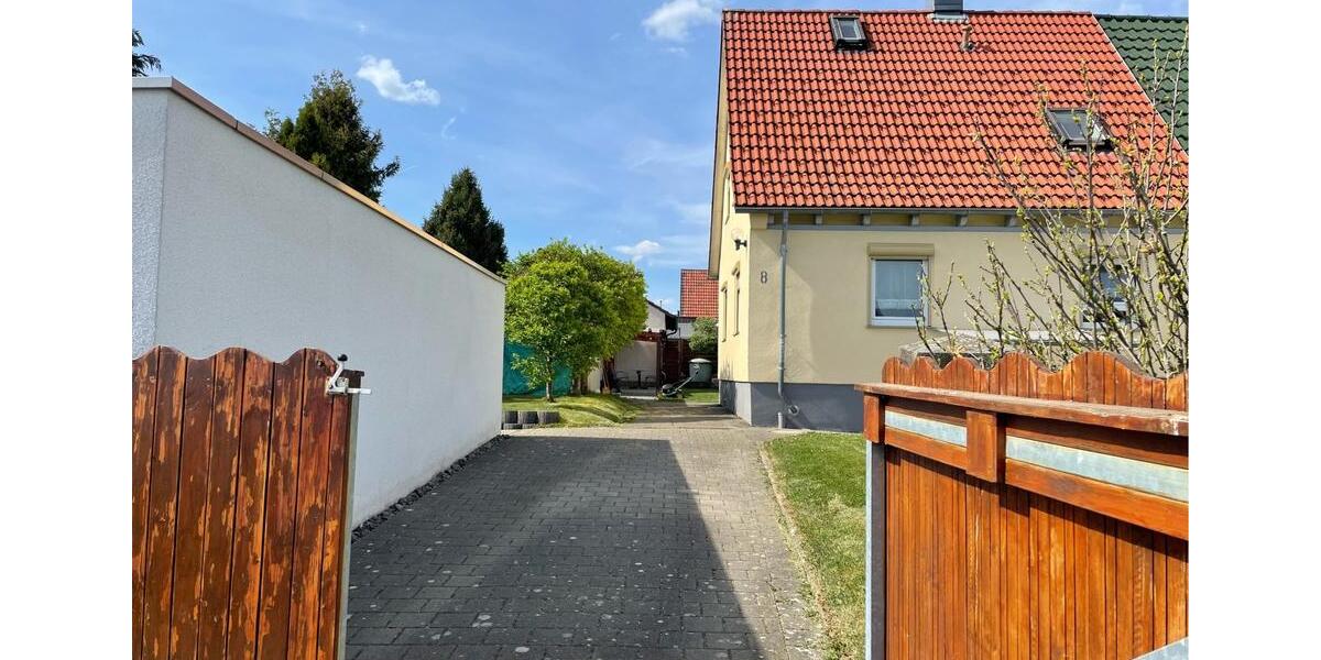 Doppelhaushälfte Trossingen - 4 Zimmer, 80 m&sup2;, 250.000&euro; | Angebot:26934431